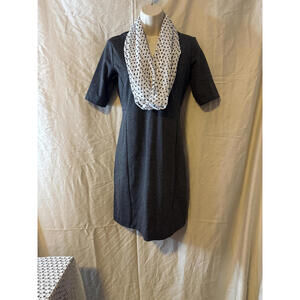 Gap Petite Gray Knit Dress with Polka Dot Scarf Size 4